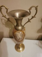 Nagyméretű ónixbetétes váza bronz fülekkel, réz talp és felső réssze, 40 cm