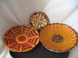 Very retro 3 gypsum painted decorative wall plates in one