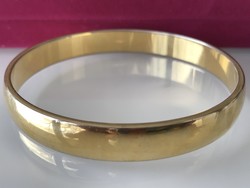 Vintage monet bracelet, gold plated, 6.8 cm inner diameter