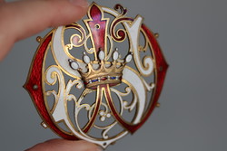Fire enamel with count's crown and w monogram mark