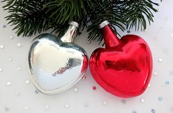 Glass big heart Christmas tree ornaments 2 pieces each 7.5cm