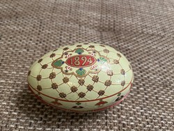 Metal Easter egg, large, two-part, with a rare, detailed pattern.