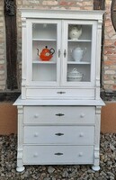 Display cabinet with chest of drawers, vintage style.