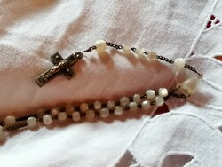 Old, beautiful mother-of-pearl rosary, reader. 51.
