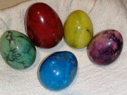 5db, gyönyörű, különböző színű márvány tojás,. Húsvéti dekoráció. Húsvéti tojás.