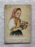 Régi képeslap, kislány virágokkal 1954