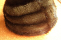 Brand new / German-made / brown mink fur coat from August Kaiser Fur House.