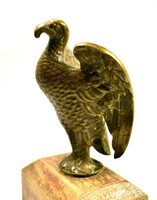 XX. First half of S: eagle on stone plinth