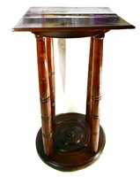 XX. No. First half: a small hall table with a column and a round base