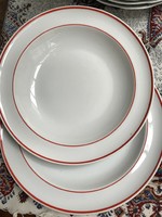 Hollóházi piros csíkos  tányérok  6+7 db