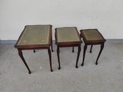 Antik 3 darab zöld bőrös asztalsor összetolható kis asztal 758 6840