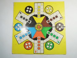 Retro játék társasjáték Magnetic mágneses tábla Ki nevet a végén - kb. 1970-es évekből