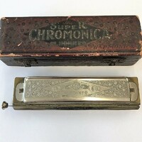 Hohner harmonica.
