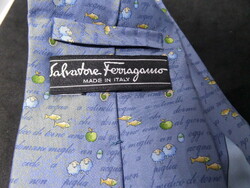 Salvatore Ferragamo (original) exclusive beautiful silk tie