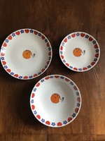 Hollóházi gyerek tányérok, süni mintával, 3 méretben