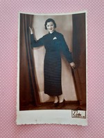 Old woman photo 1937 vintage photo photo elite