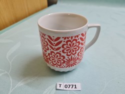 T0771 Lubenec Czechoslovakian mug