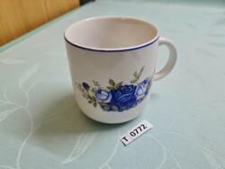 T0772 Lubenec Czechoslovakian mug