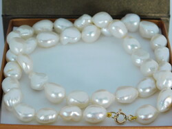 14 K gold freshwater cultured baroque pearl necklace 11-12 mm