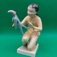 Kőbányai ( Drasche) Bohóccal játszó kislány figura