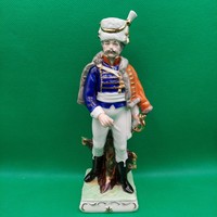 GDR porcelán Huszár Katona figura