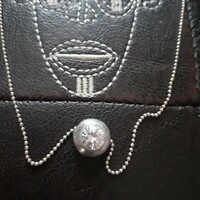 Button socket zirconia silver pendant with silver necklace