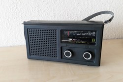Sokol 404 pocket radio