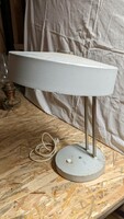 SIS asztali lámpa (model 810)