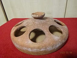 Tile feeder, diameter 20.5 cm. Jokai. Own.