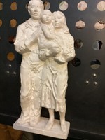 Lajos Józsa small sculpture, the family