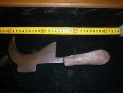 S23-2 szőlőművelő eszköz, kacor,kés