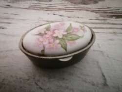 Régi gyógyszeres dobozka