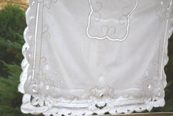Régi Hatalmas ünnepi riselt hímzett terítő asztalterítő 162 x 125 cm abrosz