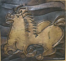 Gyarmathy Tihamér (1915-2005) Ló (1954) című bronz plasztikája /24x26 cm/
