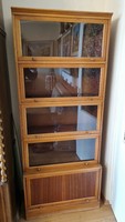Lingel típusú üveges könyves szekrény