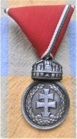 War medal signum laudis with matching war ribbon copy!! Unc