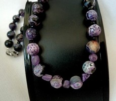 Agate and czaroit beads necklace