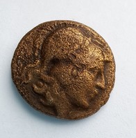 Ancient Greek bronze c.E. 277 Antogonos gonatas, portrait of Athena, Macedonian kings