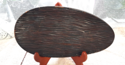 Egg-shaped wooden plate