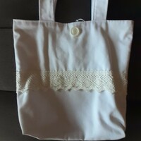 White lace canvas bag