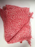 Esprit crinkle-effect large scarf with fringes in red