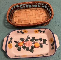Ceramic baking dish with wicker basket holder (new)