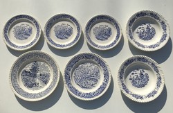 Gyönyörű régi jelenetes kék tányérok 7 db egyben