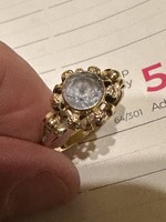 Szép 14 kr topazzal díszített régi  aranygyűrű eladó!Ara:58.000.-