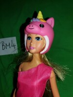Kulönleges  fejfedős My Little pony / Barbie jellegű baba szép hosszú hajjal a képek szerint BM 4.