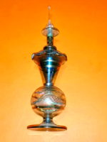 Egyiptomi parfümös üvegcse talpazaton 17 cm.    14.