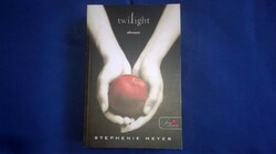 Stephenie Meyer : Alkonyat