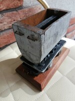 Miner's cille-old wood-metal model