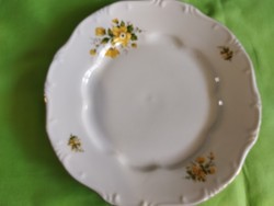 Zsolnay sárga virágos lapos tányérok (2 db)
