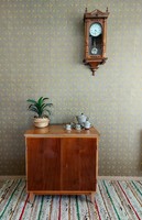 Nagyon szép állapotú mid-century komód